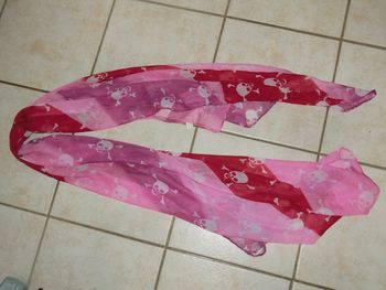 châle, étole, foulard