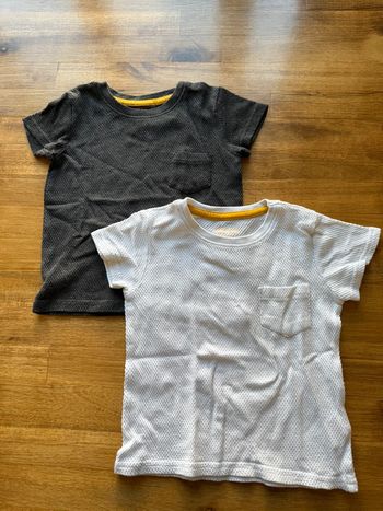 Lot tee-shirts
