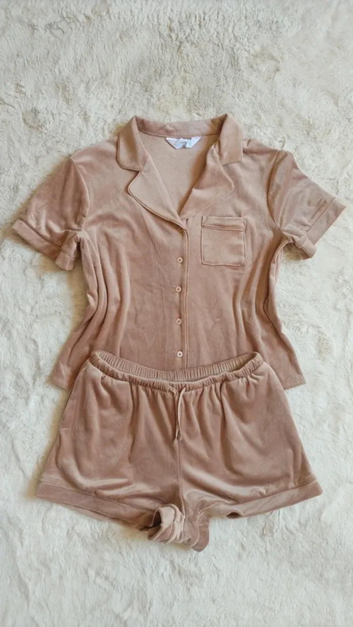 Ensemble pyjama short et chemise