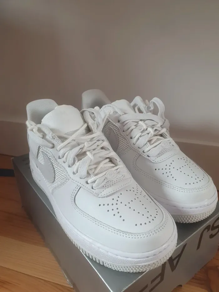 Nike Air Force 1 "Slam Jam"/neuves/(37.5) - photo numéro 4