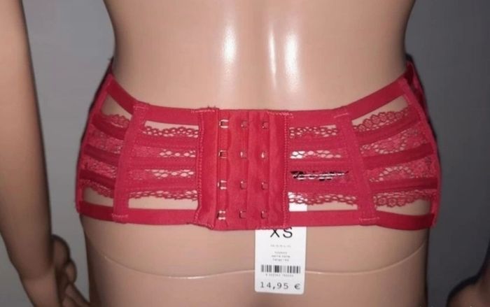 Serre taille undiz taille xs rouge neuf - photo numéro 4