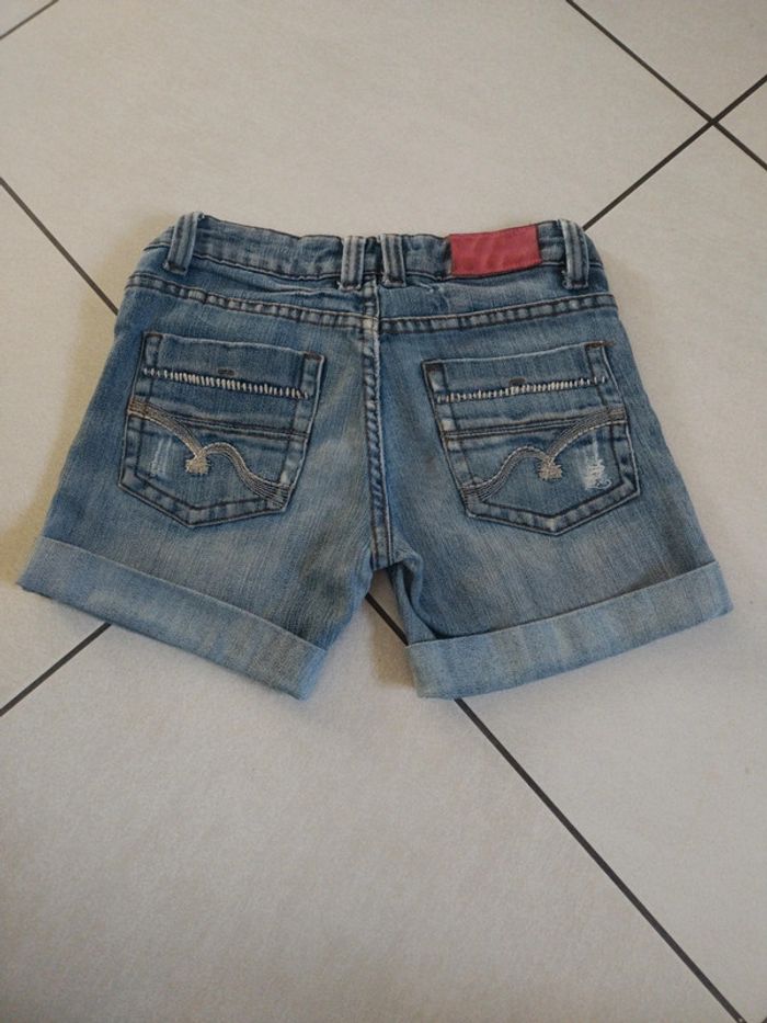 Short jeans court taille 34 - photo numéro 2