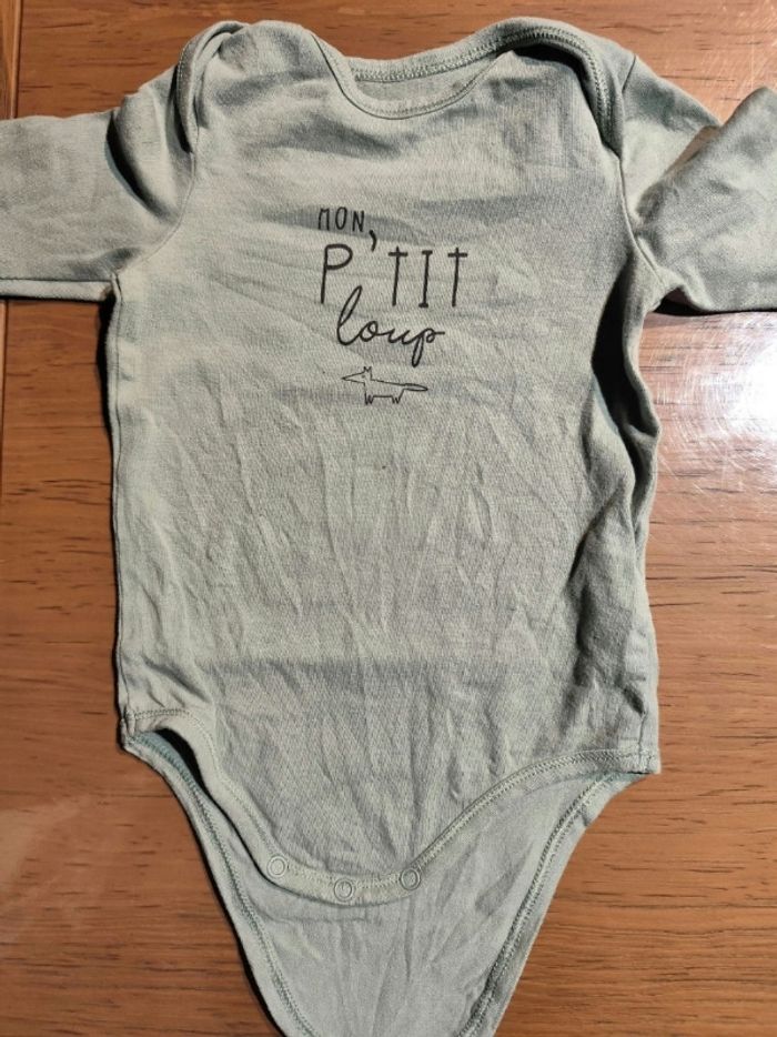 Lot de 2 bodies taille 9 mois TAO - photo numéro 3