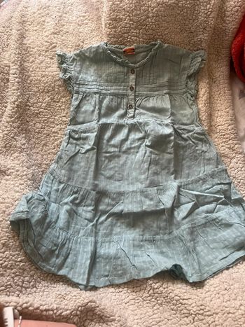 Robe tape à l’œil