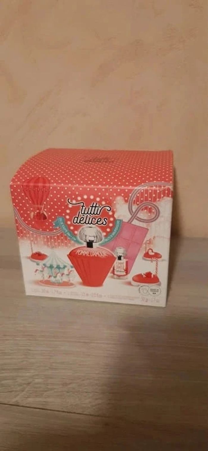 Coffret pour fille / femme Tutti delices état neuf