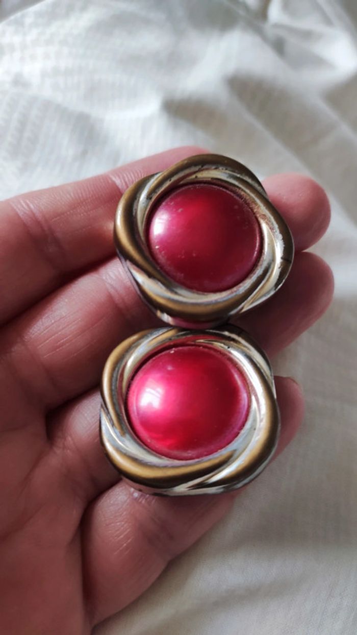 Clips d'oreilles vintage rouge
