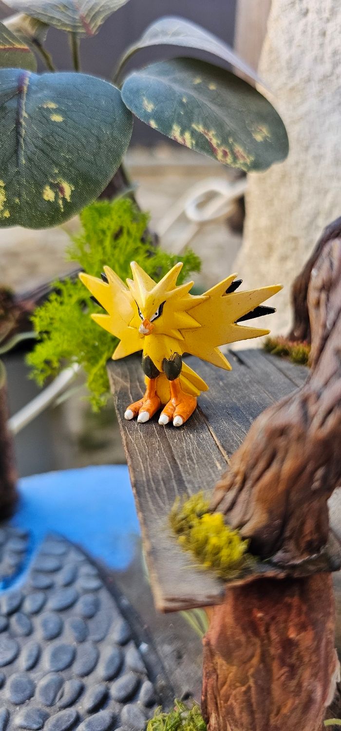 Super figurine Pokemon Nintendo tomy C.G.T.S.J Elector - photo numéro 2