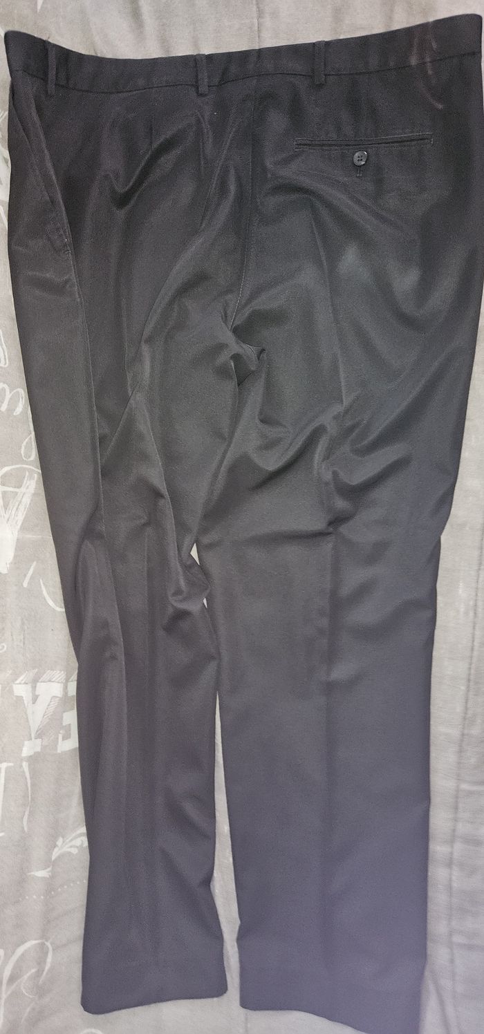 Tailleur noir - photo numéro 2