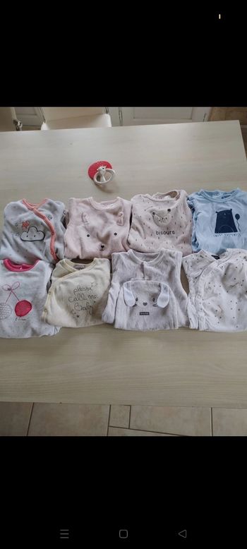 Lot 8 pyjama 1 mois