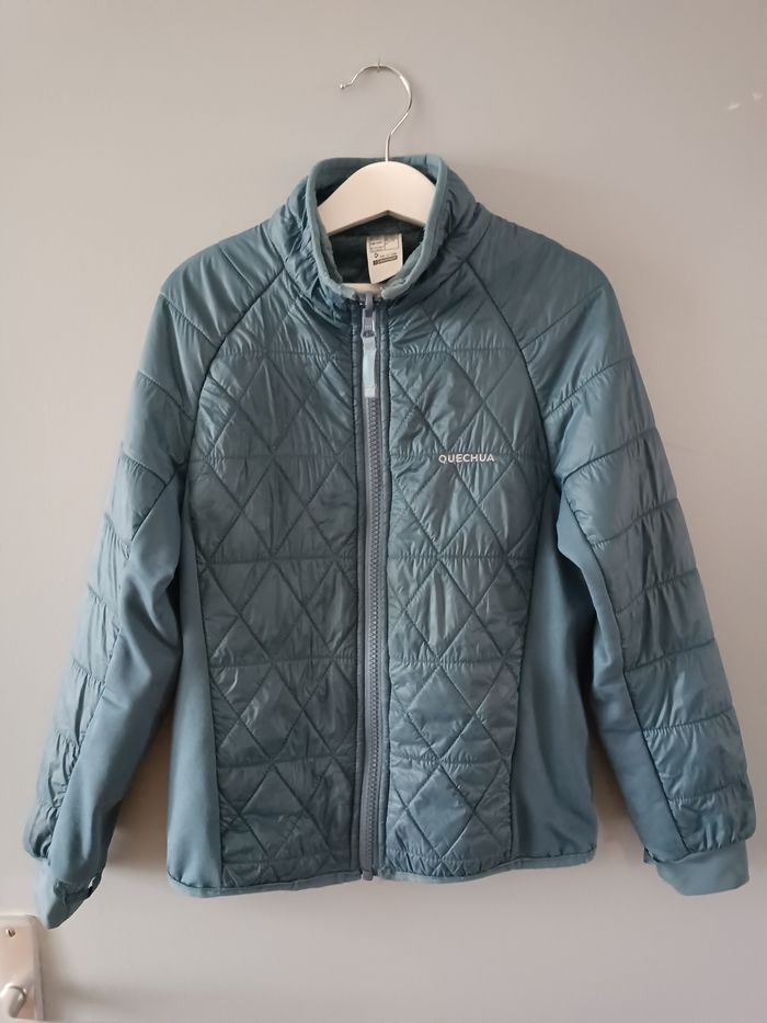 Veste Quechua enfant 8 ans | doudoune légère | bleu | chaude & confortable | randonnée / sport / école - photo numéro 6