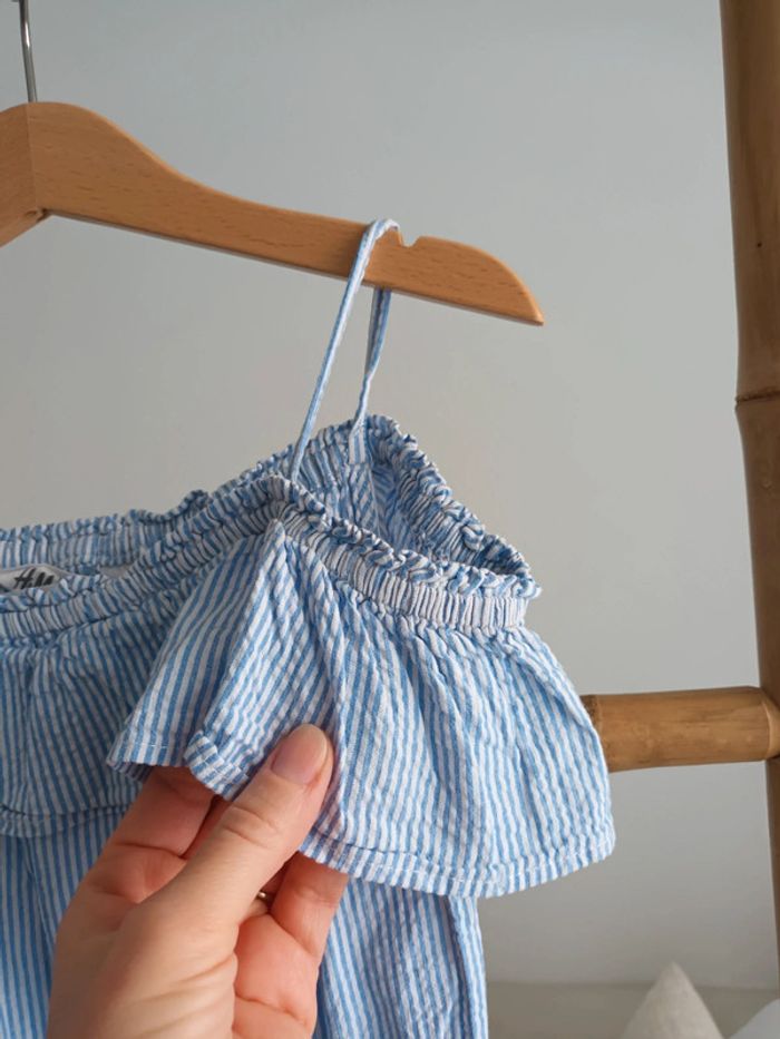 Combinaison légère rayée H&M 7 / 8 ans - photo numéro 2