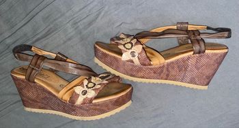Chaussure compensées