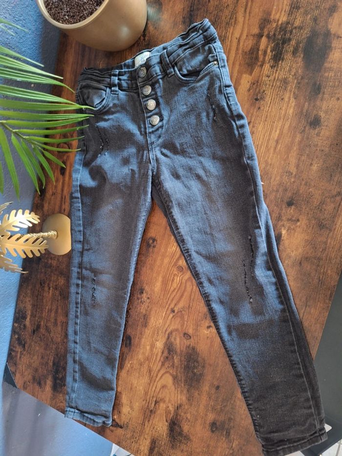 Jean slim noir kiabi 9 ans - photo numéro 4