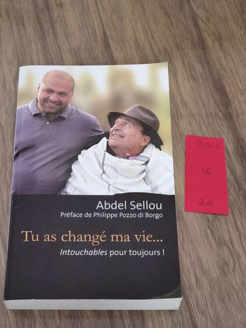 D4325 - livre " tu as changé ma vie" d'Abdel Selou