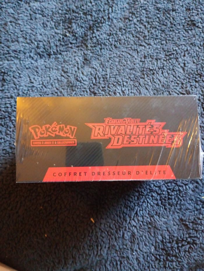 Pokémon Coffret Dresseur d’Élite Rivalités Destinées FR – Neuf Scellé - photo numéro 3