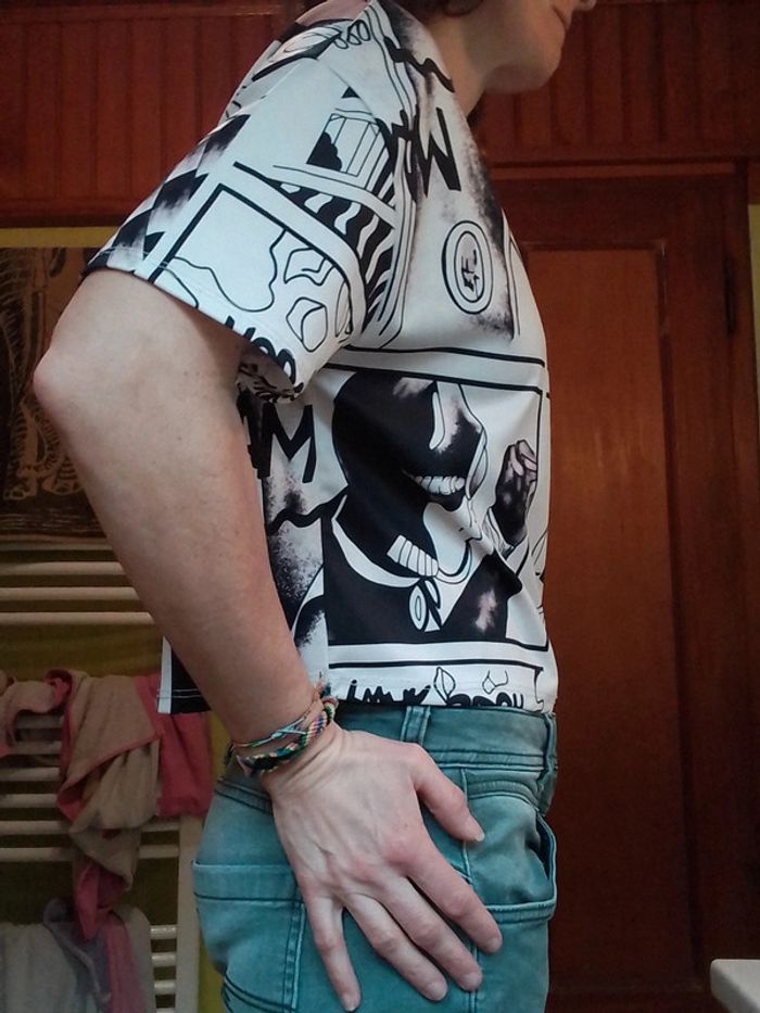 T-shirt femme croq top motif Catwoman - photo numéro 5