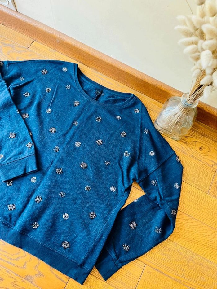 Sublime pull bleu marine oysho à perles brodé en coton taille L - photo numéro 3
