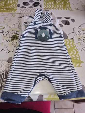 Vêtements bébé  garçon 1mois