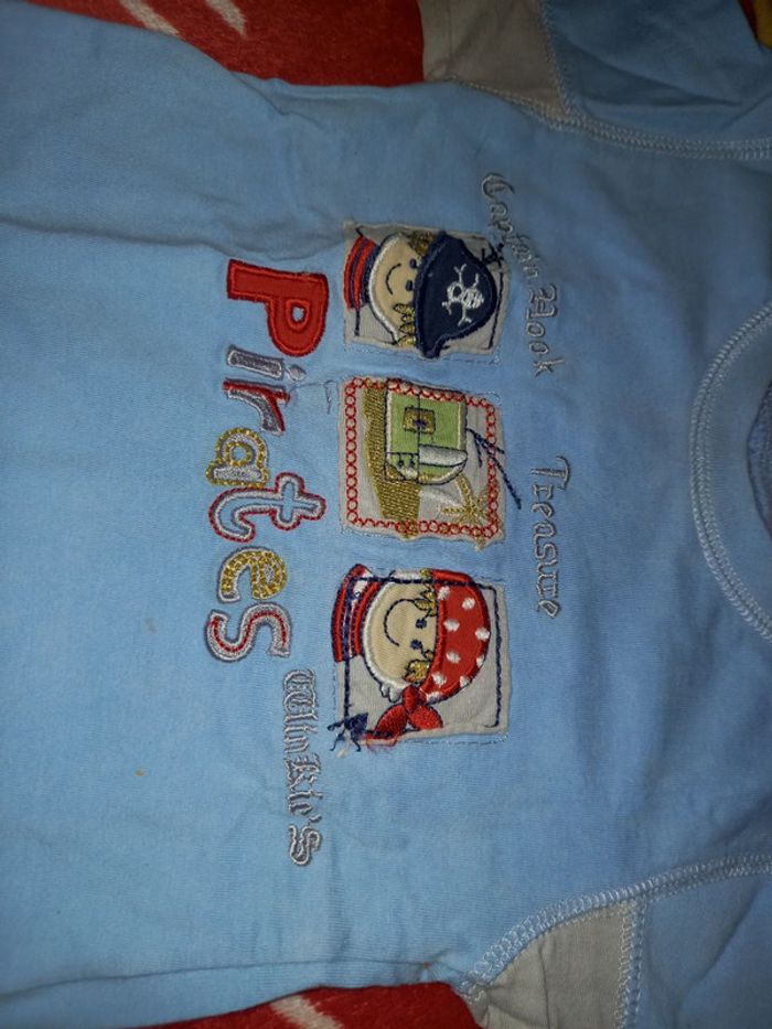 Gros Lot 🩵d'hiver 6 mois bien chaud💙 7 pièces bébé garçon 👦 - photo numéro 10