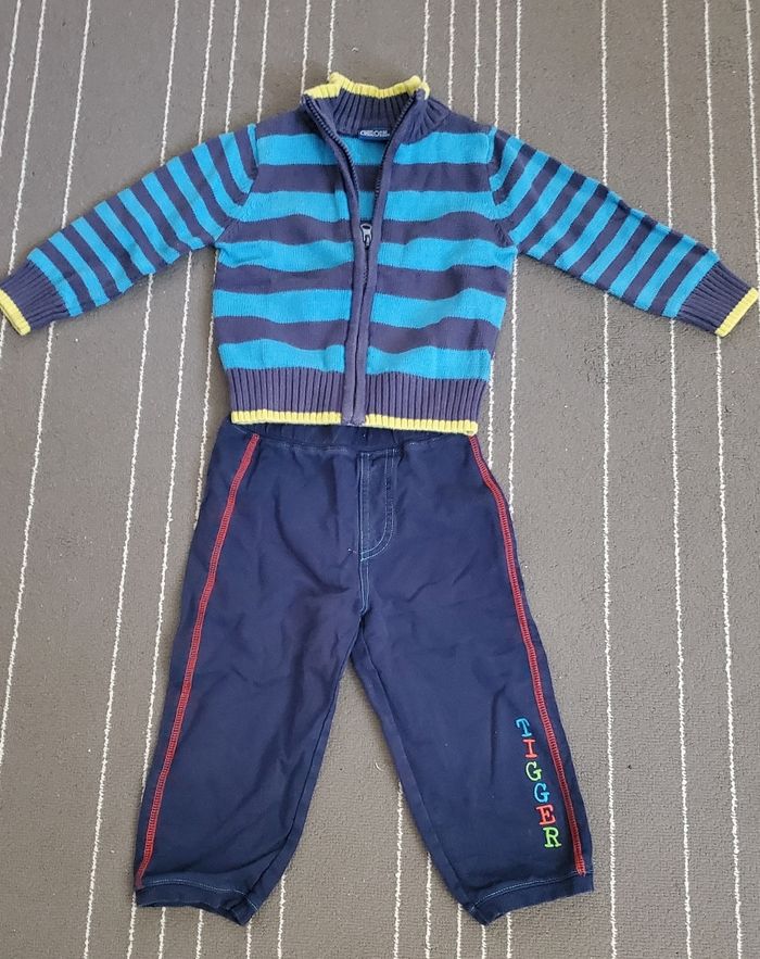 Gilet et jogging 18-24 mois