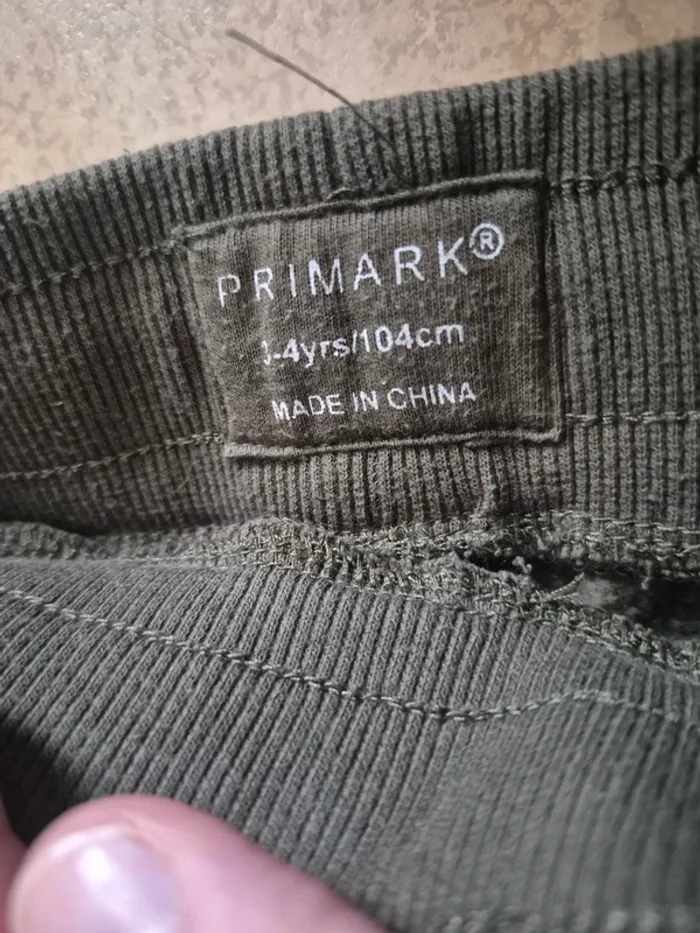 Jogging Primark 3/4 ans - photo numéro 2