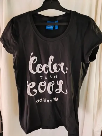 T-shirt - adidas - taille: 40
