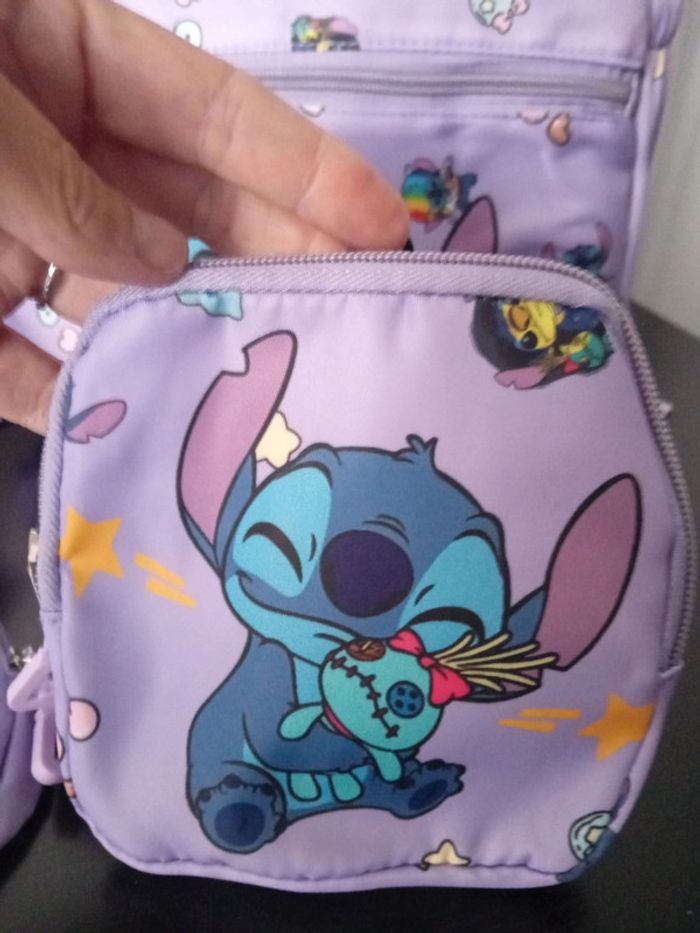 Ensemble 4 pièces scolaire Stitch neufs - photo numéro 2