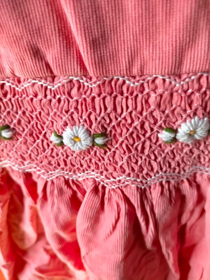 Jolie robe smocks main 2 ans - photo numéro 2