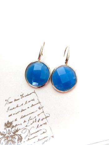 Magnifique paire de boucles d'oreilles bleu et doré