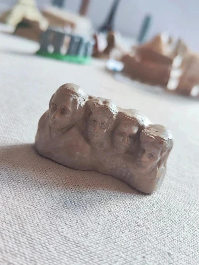 Lot de 17 figurines du monde - photo numéro 12