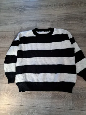 Pull large taille 38