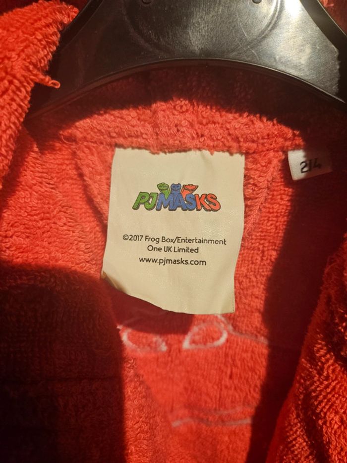 Peignoir PJ Masks à capuche utilisé 2-4 ans - photo numéro 7