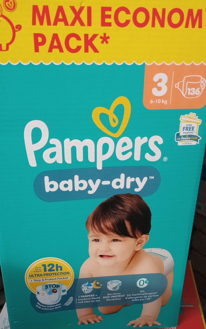 Carton couches pampers T3