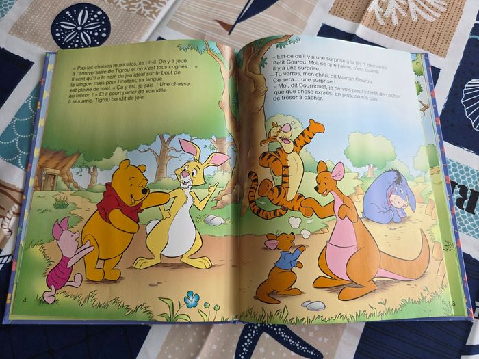 LIVRE DISNEY WINNIE L'OURSON LE TRÉSORS DORÉ NEUF  COMPORTE 32 PAGE MARQUE HACHETTE - photo numéro 2