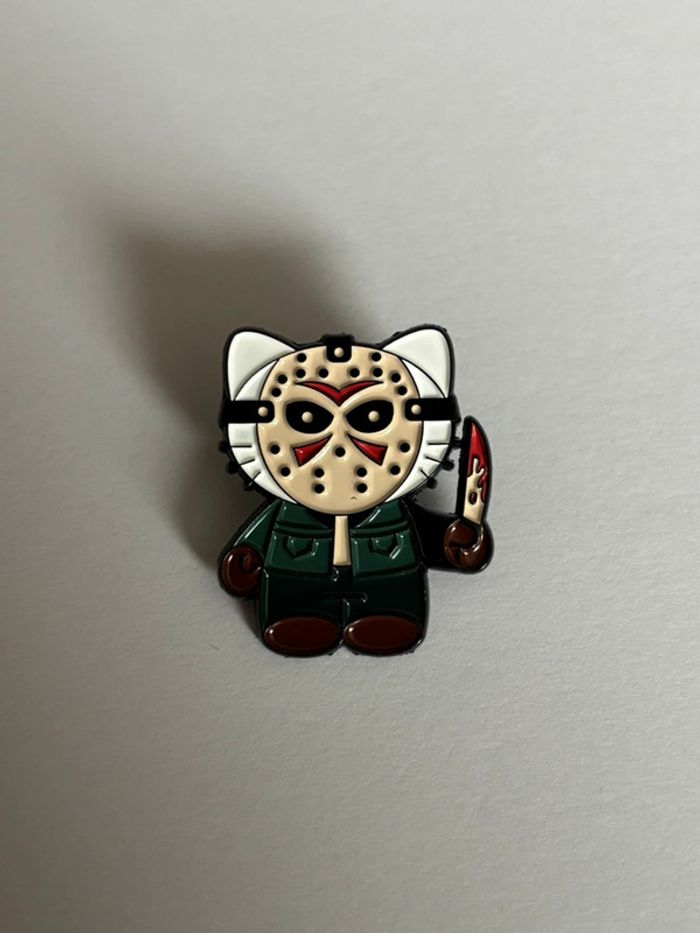 Pins Vendredi Miaouw