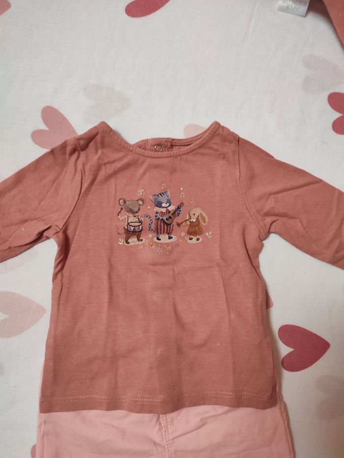 Ensemble bébé fille - 3 mois - Très bon état - Kiabi/Tex baby - photo numéro 2