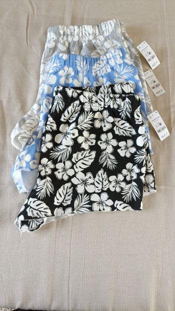 🌺 Lot de 3 Shorts Tropicaux – Taille L – Neufs avec étiquette