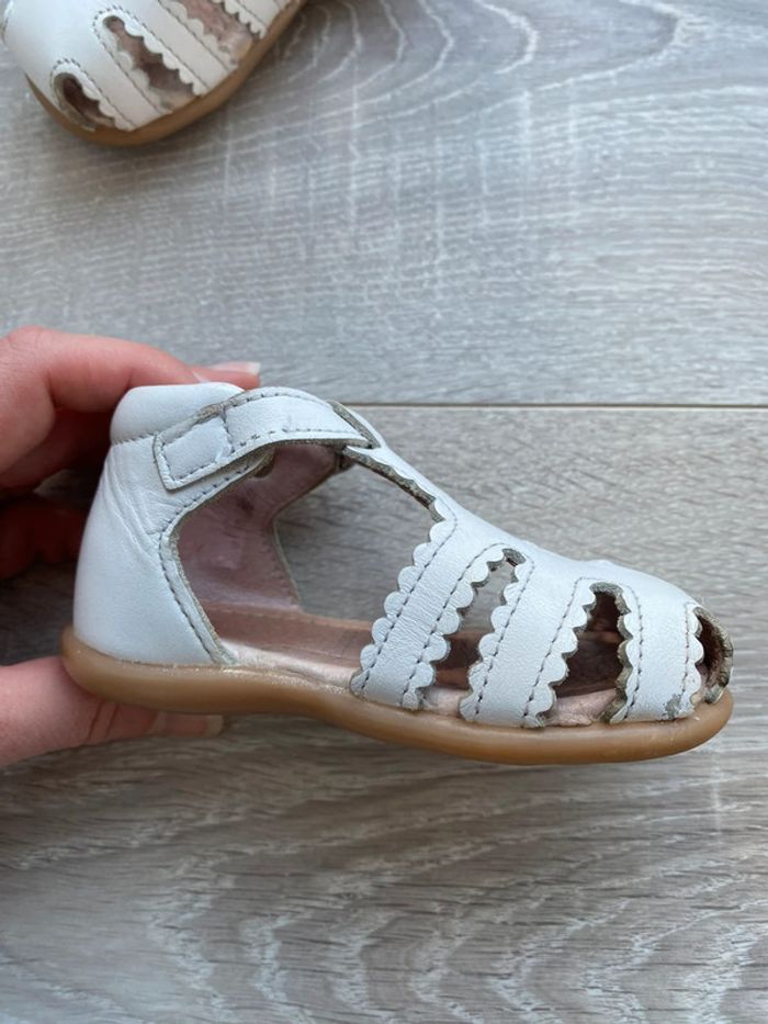 Sandales blanches Jacadi taille 19 - photo numéro 7