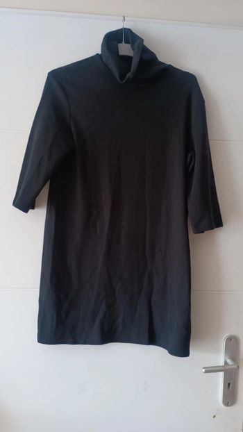 Robe noir