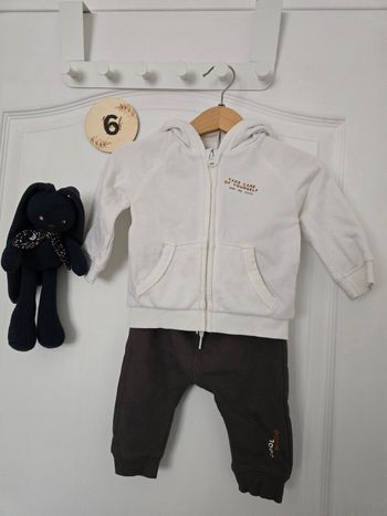 Ensemble jogging 6 mois