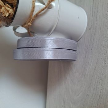 Lot de 2 rouleaux de ruban satin argent pour loisirs créatifs - DIY - Cadeaux