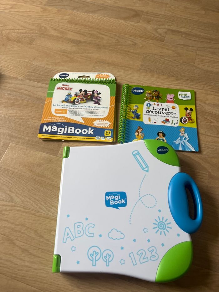 Magibook comme neuf avec 3 livres - photo numéro 2