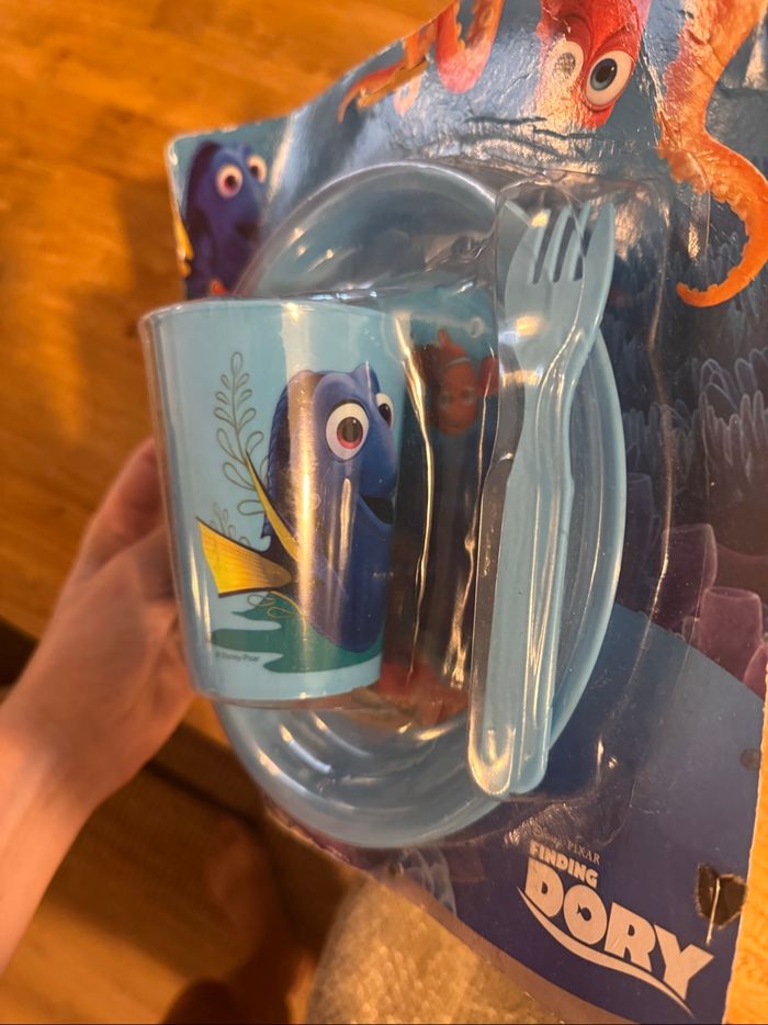 Lot assiettes couverts bébé enfant Disney nemo - photo numéro 3