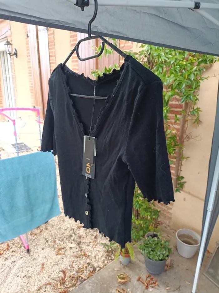 Tee-shirt noir only