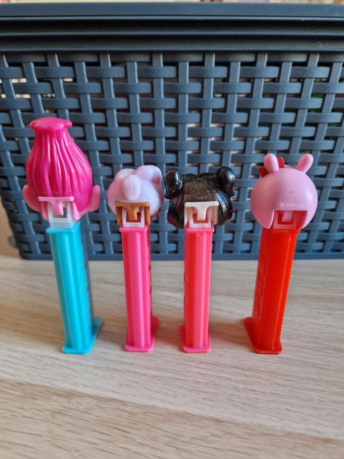 Lot 4 pez "fille" girly rose trolls lol et peppa pig - photo numéro 5