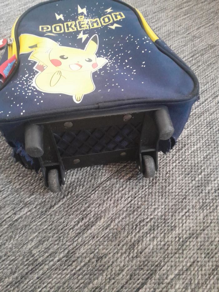 Cartable à roulette Pokémon 🌺 - photo numéro 3