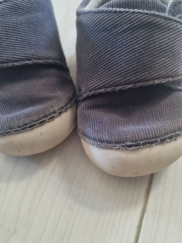 Chaussure 21 - photo numéro 2