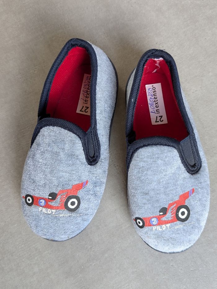 Chaussons 26 comme neufs