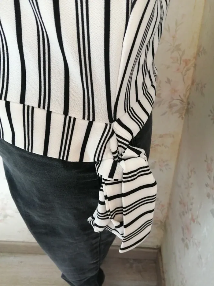 Chemisier blouse cache cœur rayée noire et blanche avec noeud / don't call me jennyfer / (XL) - photo numéro 4