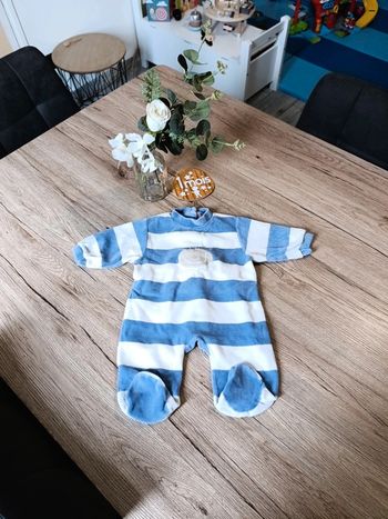 Pyjama dpam 1 mois